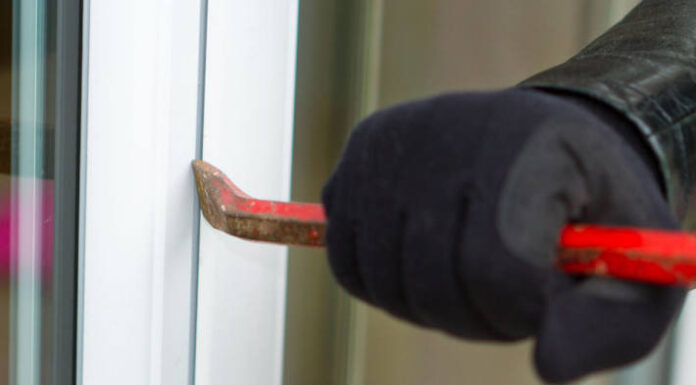 Bremerhaven – Einbrecher schläft in fremdem Bett