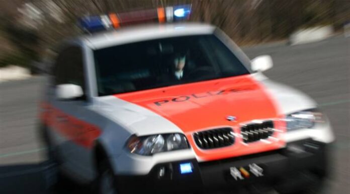 Zeugenaufruf Eschen – Brenzliche Verkehrssituation zwischen Auto und Fahrrad