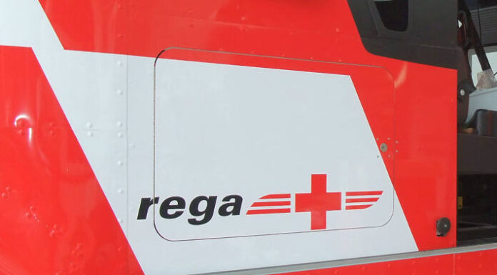 Rega-Einsatz in Pratteln BL – Brand in einer Liegenschaft – zwei Personen verletzt