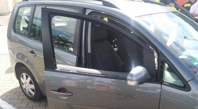 Bezirk Braunau – Leblose Person im Auto aufgefunden