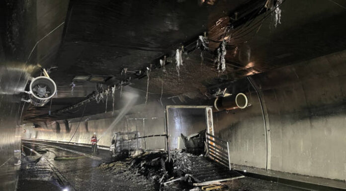 Klosters GR – Fahrzeugbrand in Tunnel