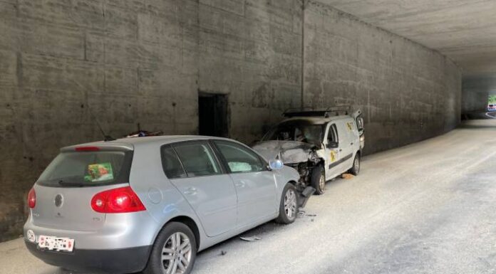 Engi GL – Brand nach Frontalkollision