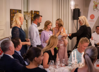 Erfolgreiche 6. KMSK Benefiz-Gala zugunsten von Kindern und Jugendlichen mit einer seltenen Krankheit