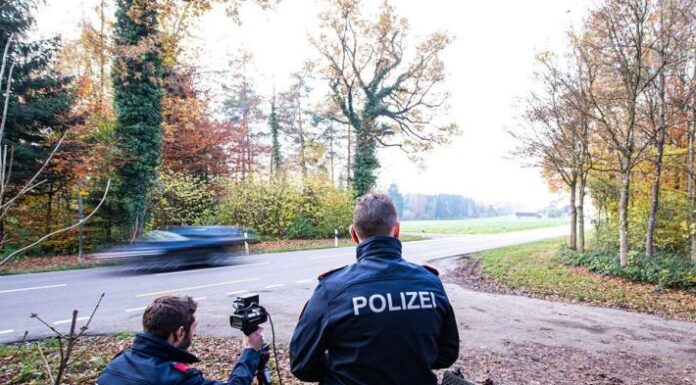 Fehraltorf ZH – Junge Raser verhaftet und Fahrzeuge sichergestellt!