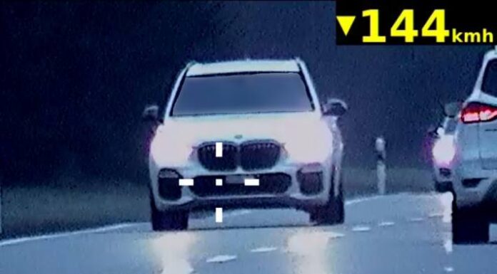 Rona GR – Raser auf Julierstrasse aus Verkehr genommen