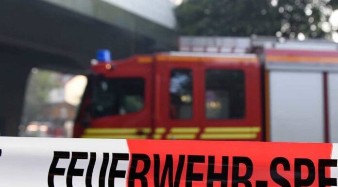 Röschenz BL – Verkehrsbehinderungen wegen Fahrzeugbrand