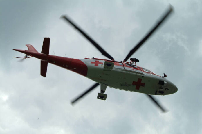 spiez-be-hauptstrasse-zwischen-spiez-und-mulenen-nach-schwerer-frontalkollision-gesperrt