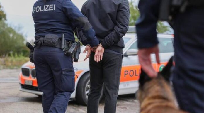 Altstätten SG – Zehn Personen rauben Jugendliche aus