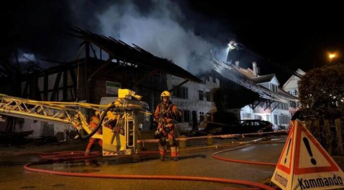 Elgg ZH – Grossbrand hinterlässt Sachschaden in Millionenhöhe